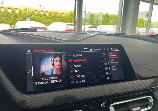 BMW Seria 1 cena 94900 przebieg: 141000, rok produkcji 2019 z Tychy małe 407